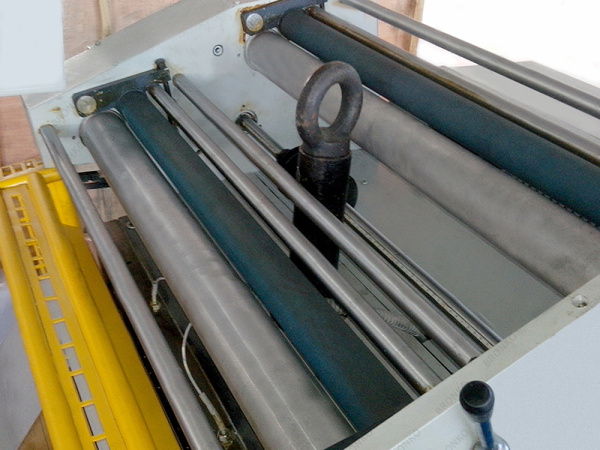 Тигельный пресс ZHTJ-750 с возможностью горячего тиснения