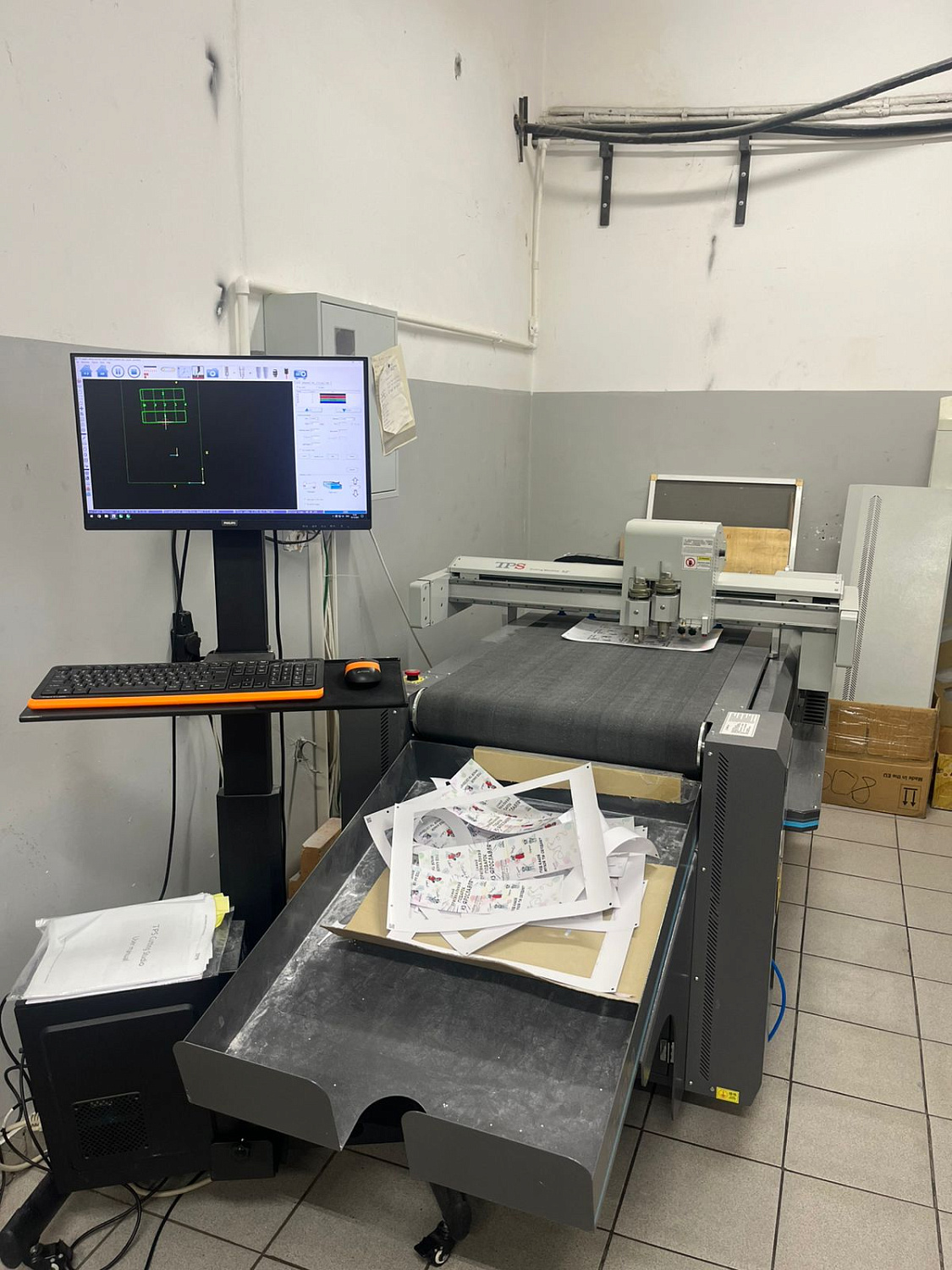 Запуск Конвейерного режущего плоттер TPS S2 Plus в Ярославле