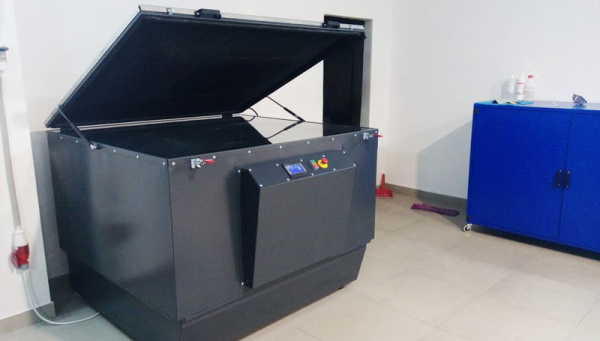 Экспонирующее устройство ALPHA LIGHT