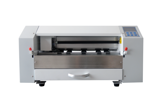 Автоматический режущий плоттер SAGA SG-SCA3+II PRO