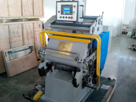 Тигельный пресс ZHTJ-750 с возможностью горячего тиснения