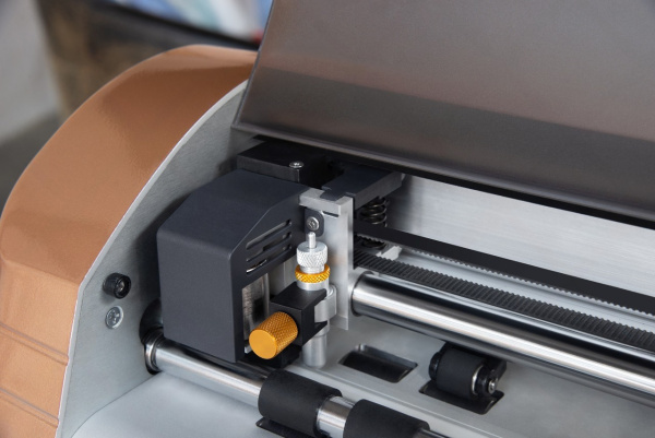 Режущий плоттер SAGA (Realtec) MINI gold